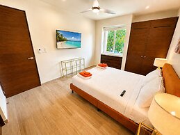 Marina view 3BR pool 7min walk to beach