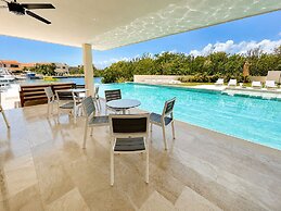 Marina view 3BR pool 7min walk to beach