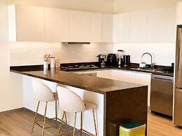 Marina view 3BR pool 7min walk to beach