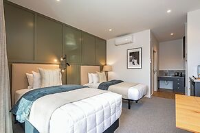 The Stables Motel