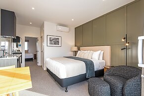 The Stables Motel