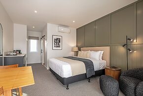 The Stables Motel