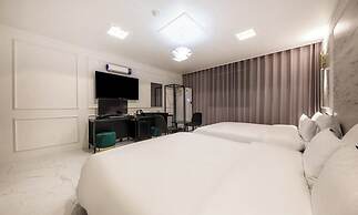 Mokpo Hotel The City