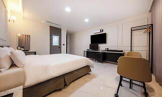 Mokpo Hotel The City