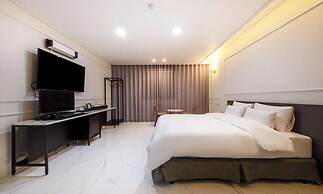 Mokpo Hotel The City