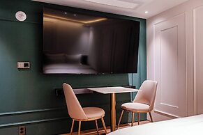 Hotel Code Cheonho