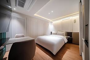 Hotel Code Cheonho