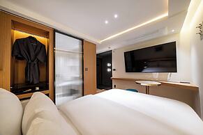 Hotel Code Cheonho