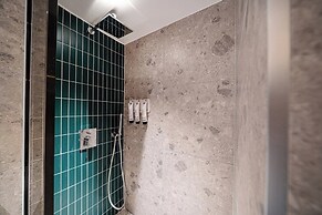 Hotel Code Cheonho