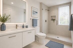 The Northlite Hotel Toronto