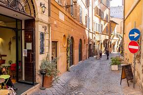 Ottavia Residence Apartment Silver 3 Pax