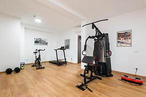 Ottavia Residence Apartment Silver 3 Pax