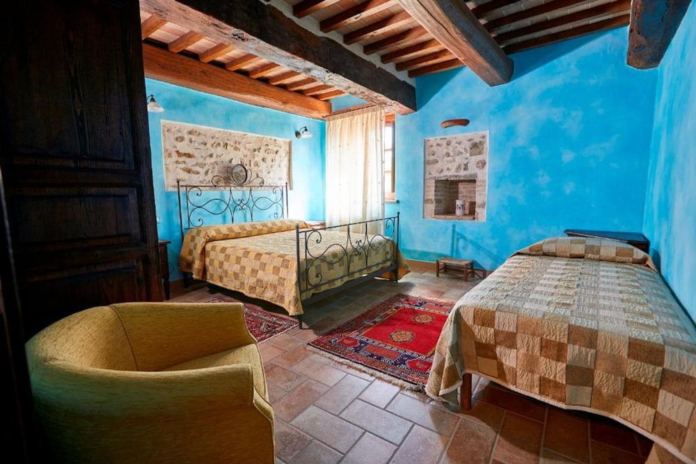 Ottavia Residence Apartment Gold 2 Pax