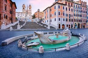Ottavia Residence Apartment Silver