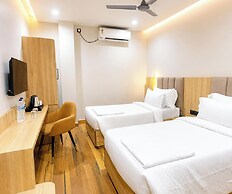 Premium Hotel The Cos-Mos