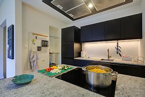 Modern Apartment Near Lake Lugano