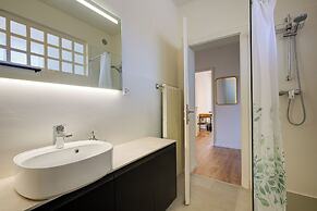 Modern Apartment Near Lake Lugano