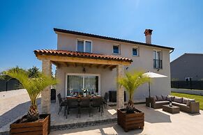 Villa Anastazija