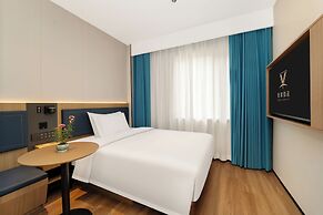 Jinglai Hotel Light Luxury
