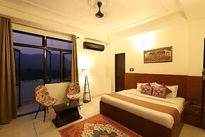 Hotel Ramgarh Palace