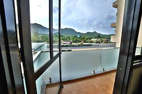 Hotel Ramgarh Palace