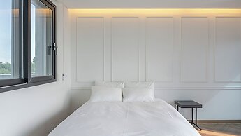 Namhae Glad810 Spa Pool Villa