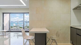 Namhae Glad810 Spa Pool Villa