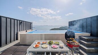Namhae Glad810 Spa Pool Villa