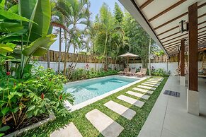 Udara Villa - Tropical Garden Escape