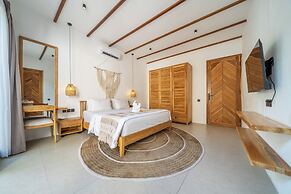 Udara Villa - Tropical Garden Escape