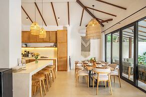 Udara Villa - Tropical Garden Escape