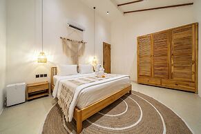 Udara Villa - Tropical Garden Escape