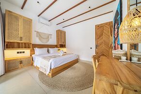Udara Villa - Tropical Garden Escape