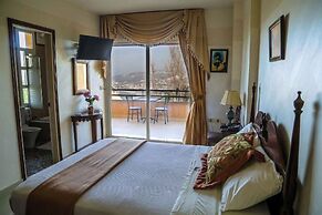 Theodos Hotel