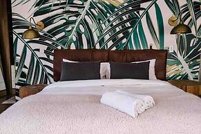 Parkhurst Paradise Home
