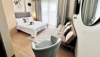 Saint Honore and Saint Dominique Resort