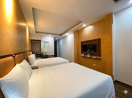 Valoria Premium Hanoi Hotel