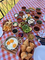 SELÇUK BEY KONAĞI