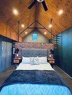 Charming Pet-friendly Apartment in Cape Winelands