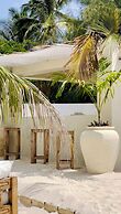 Simba wa Kale Suites & Beach