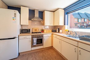 Premium Central House- Sleeps 9 - Garden - Parking