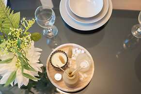 Premium Central House- Sleeps 9 - Garden - Parking