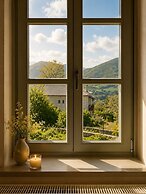 Monopatia Resort
