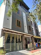 Hotel Prime Access Inn
