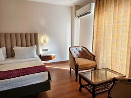 Jakk Residency