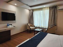 Jakk Residency