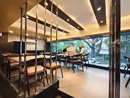 Jakk Residency