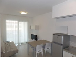 Modern Accommodation With Rooftop Pool