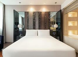 CrystalOrangeShanghaiCaohejing Hotel