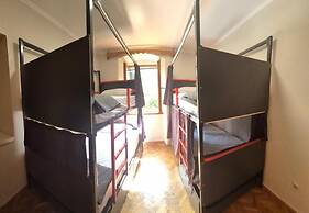 Tetka Guest House